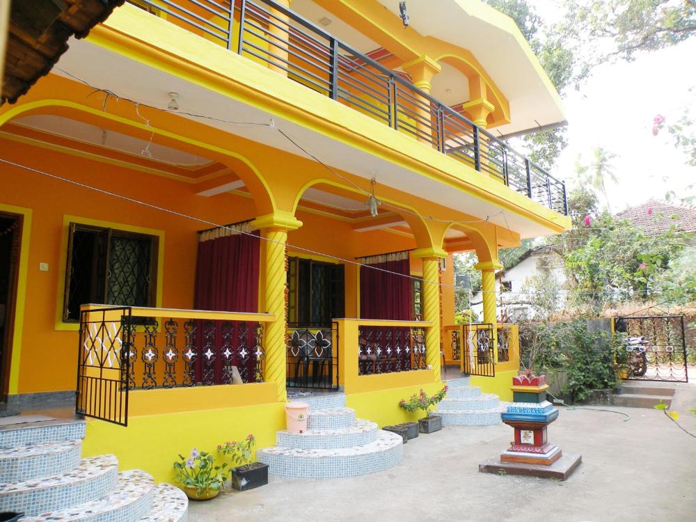 Side Image 2
