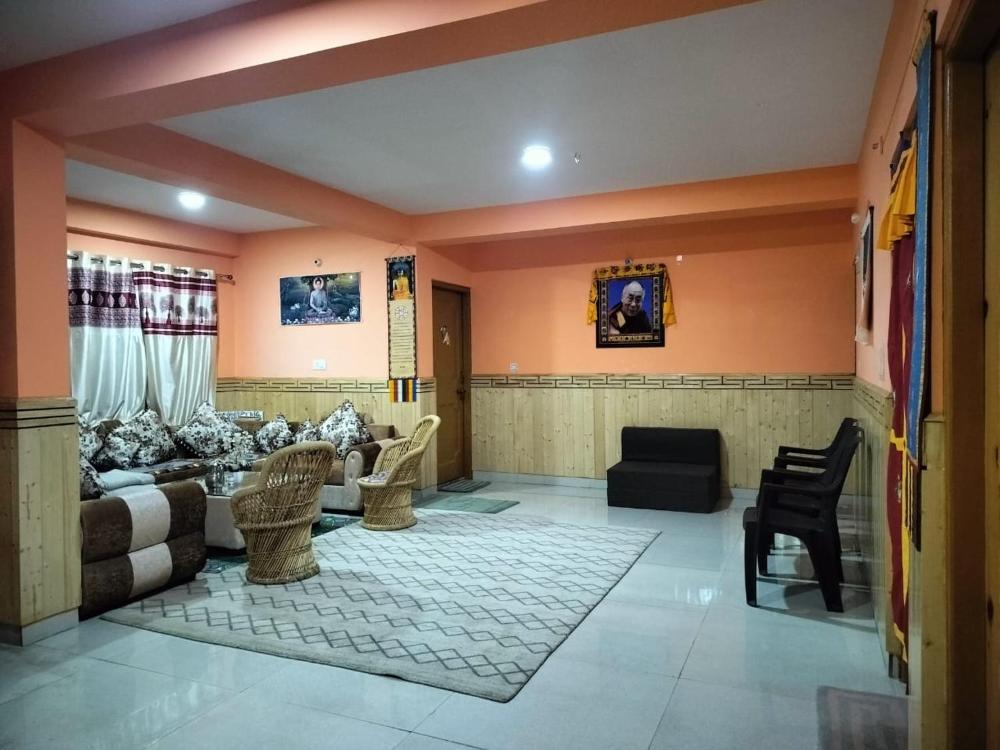 Pullkit Homestay by StayApart
