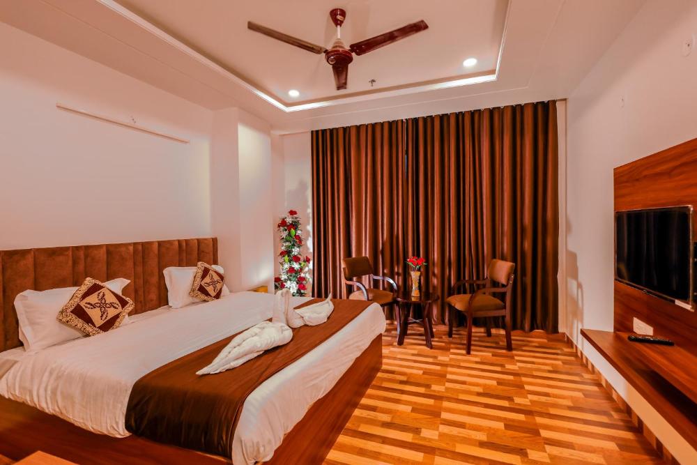 Hotel Lalita palace