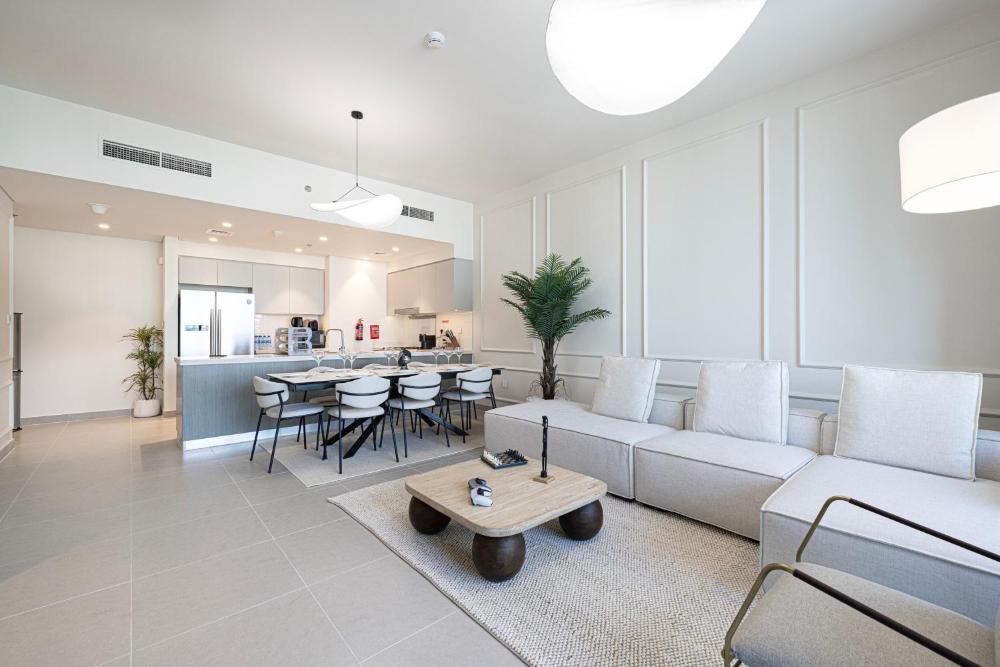 Luxury 4BR Burj Khalifa & Fountain Views