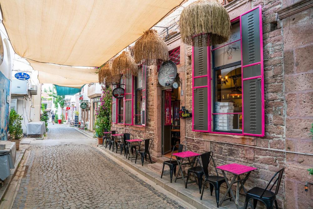 siyah lale otel cunda