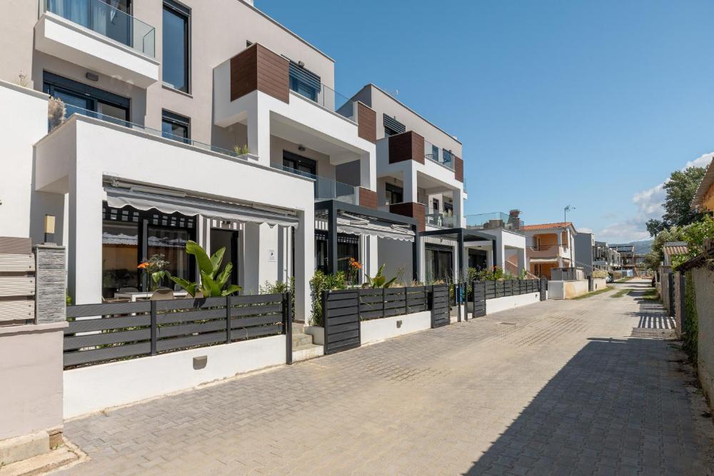 kleoniki and irida residential complexes