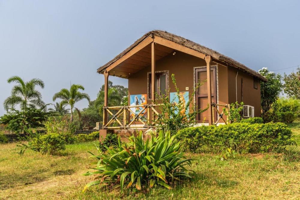 Leo Wooden Resort