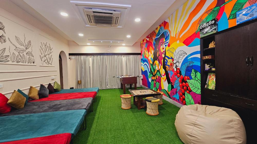 Madpackers Jodhpur  Bunks, Rooms, Community