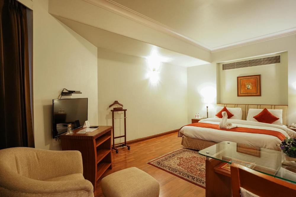 Clarion Hotel Bella Casa