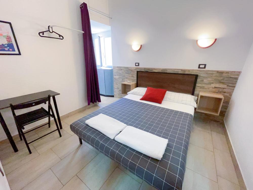 Room Image 4
