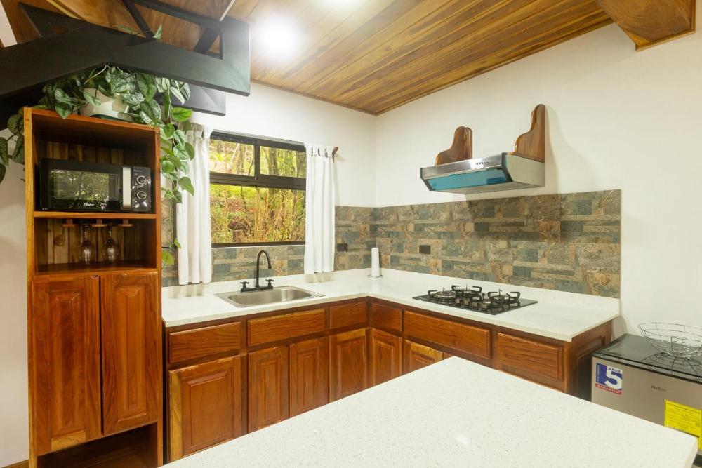 casas clusia monteverde