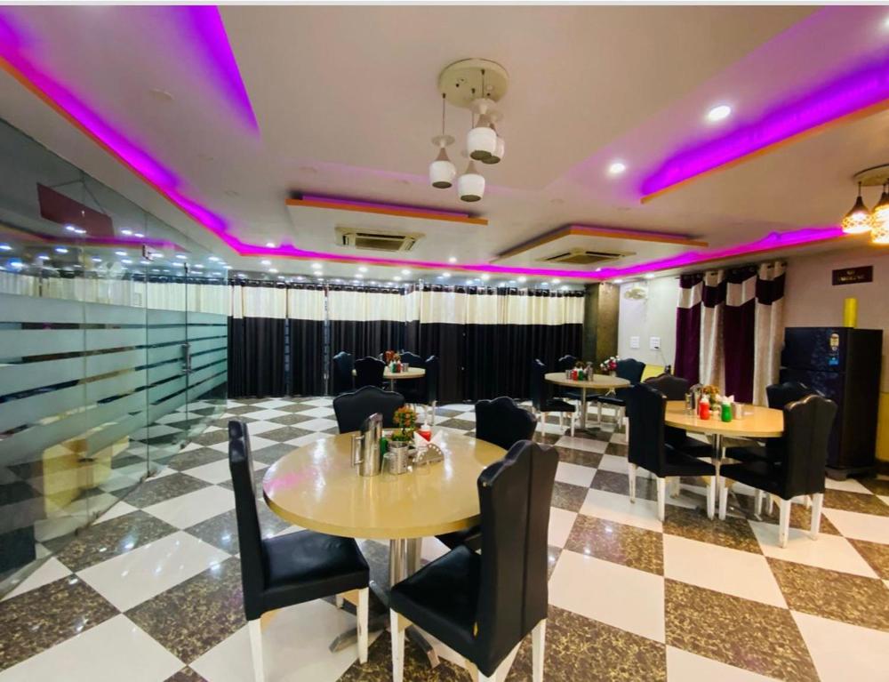 Basant Vihar International
