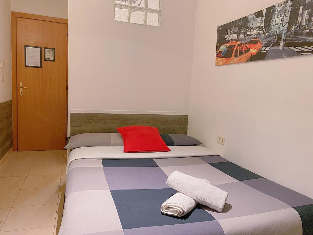 Room Image 3