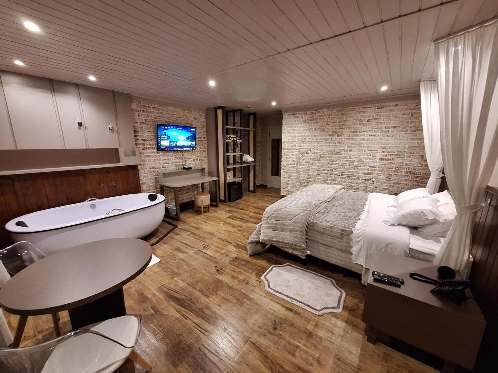 cantos e contos boutique hotel