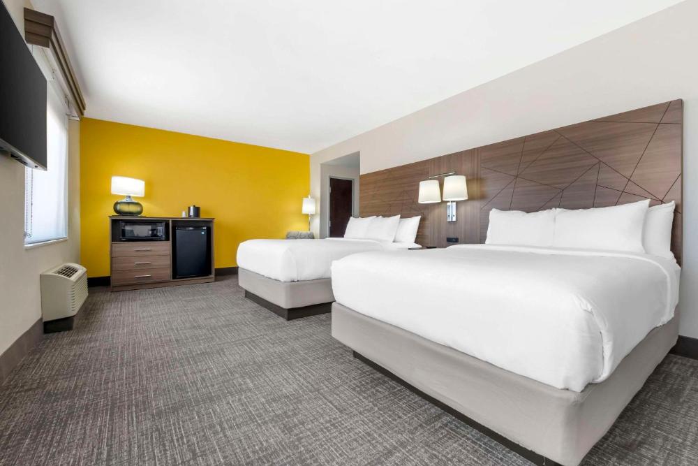 Room image 4