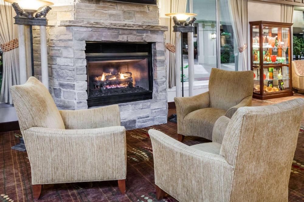 Best Hotels to Stay in Warsaw, Indiana