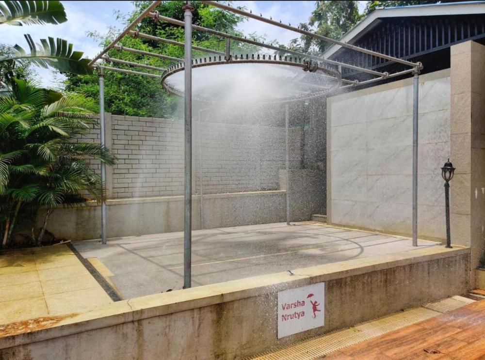 Serene 43, Karjat