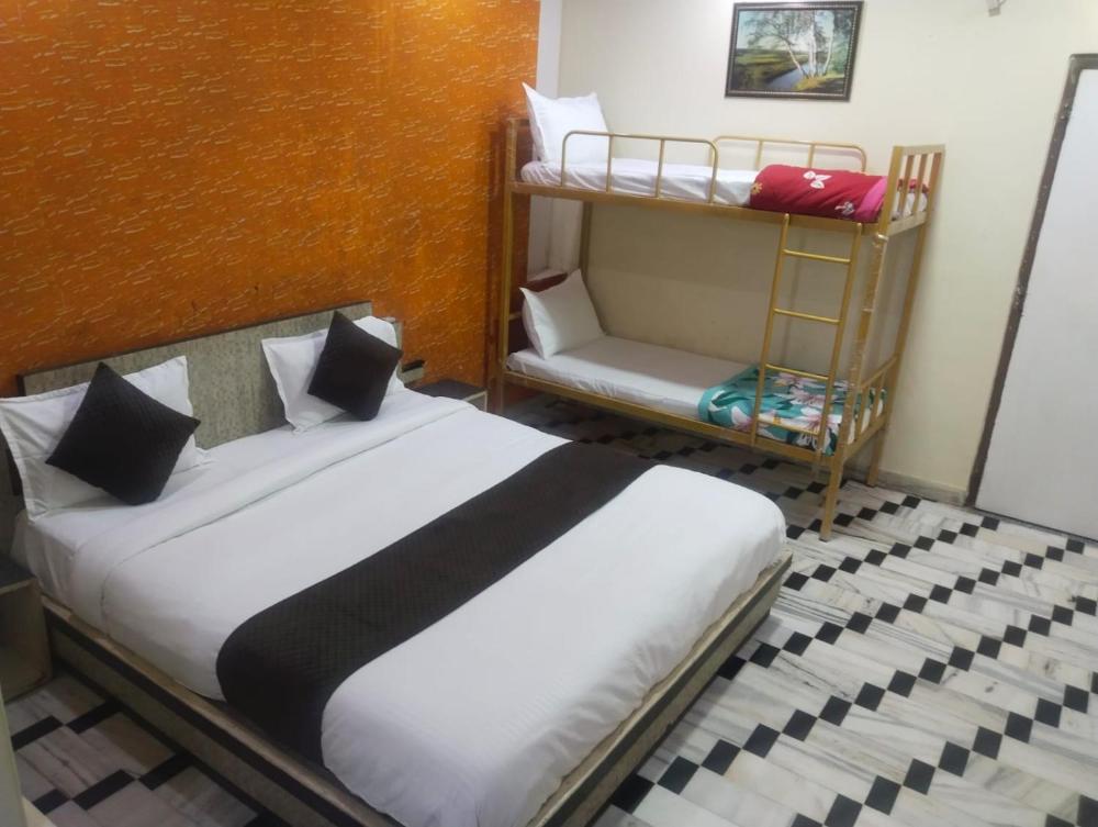 Hotel Hayat Residency