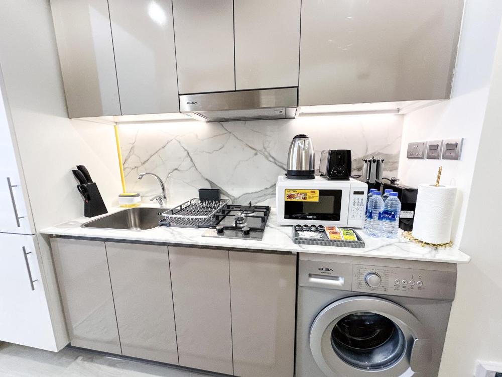 EasyGo - Unbeatable Deals on Urban Rentals in Riviera 16