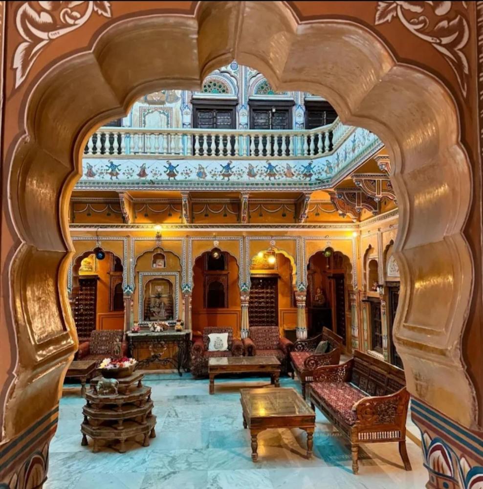 Radhika Haveli Hotel