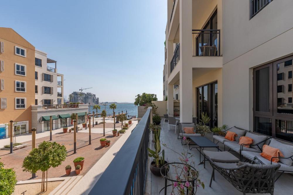 La Cote, Port de La Mer, Jumeirah 1 - Mint Stay