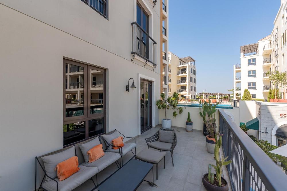La Cote, Port de La Mer, Jumeirah 1 - Mint Stay