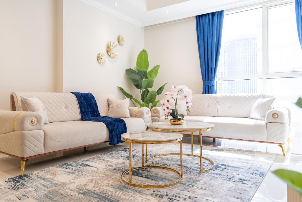 Dunya Tower Luxury and 2 min walk to Dubai Mall and Burj Khalifa in heart of Downtown