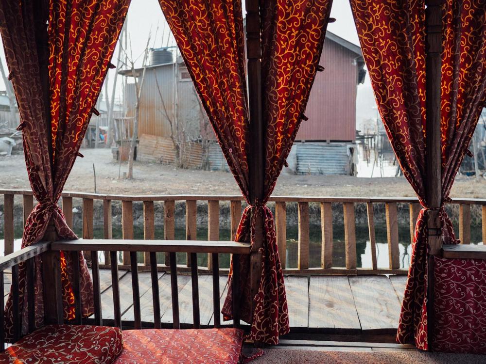 Veena Palace Group Of Houseboats