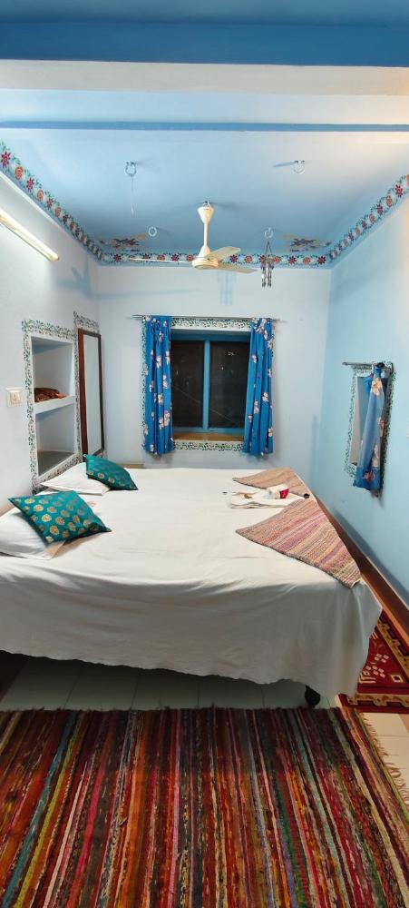 Room image 2