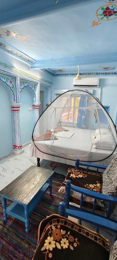 Room image 5