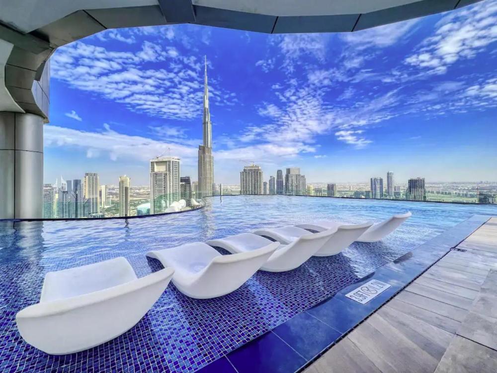 WonderfulStay at Paramount Residences - Highest Infinity Pool - Burj Khalifa View - Brand New Luxury