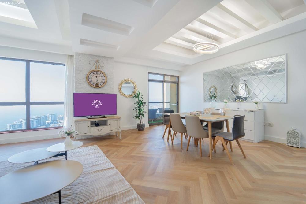 JBR Amwaj 4 , Upgraded Sea and Ain Dubai Views, 2m walk to Beach By Gardenia Suitse