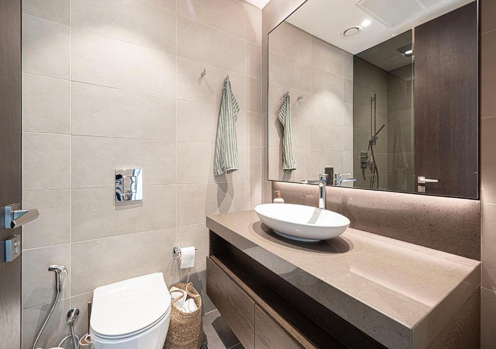 Jumeirah Living Marina Gate - Golf & Skyline Views with Pool & Gym