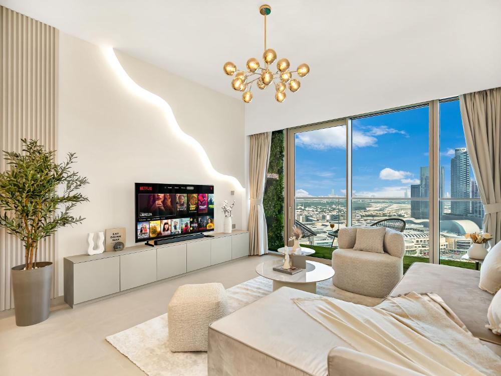 SmartStay at Grande Signature - Burj Khalifa View - 5 min Dubai Mall - Downtown Dubai - Brand New Lu