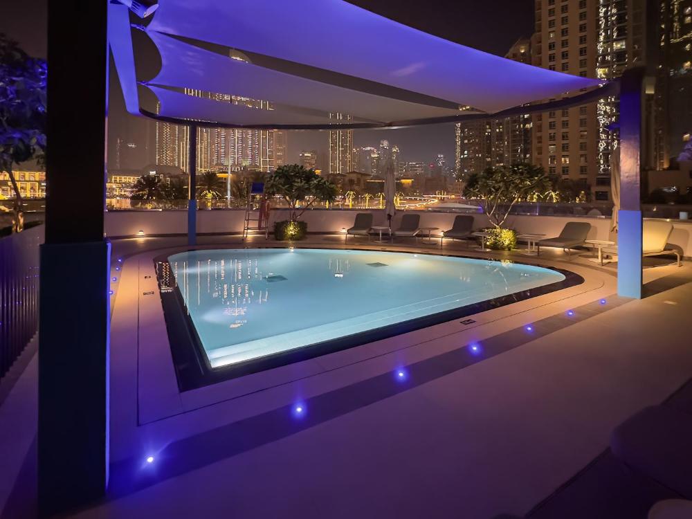 SmartStay at Grande Signature - Burj Khalifa View - 5 min Dubai Mall - Downtown Dubai - Brand New Lu