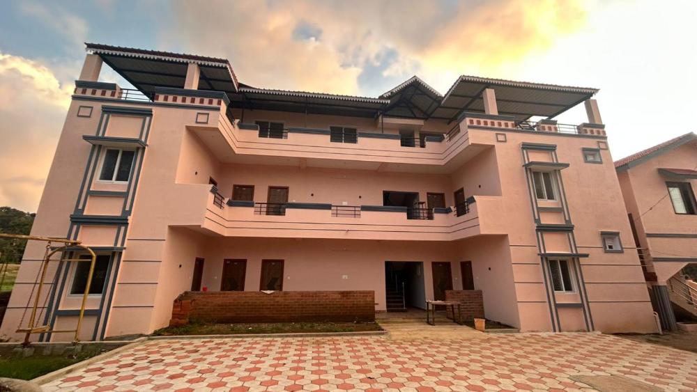 BREEZE VALLEY RESIDENCY