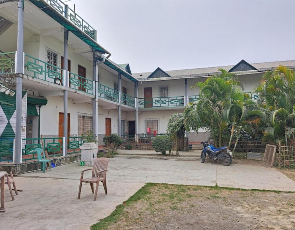 Banolata Lakeside Homestay by StayApart