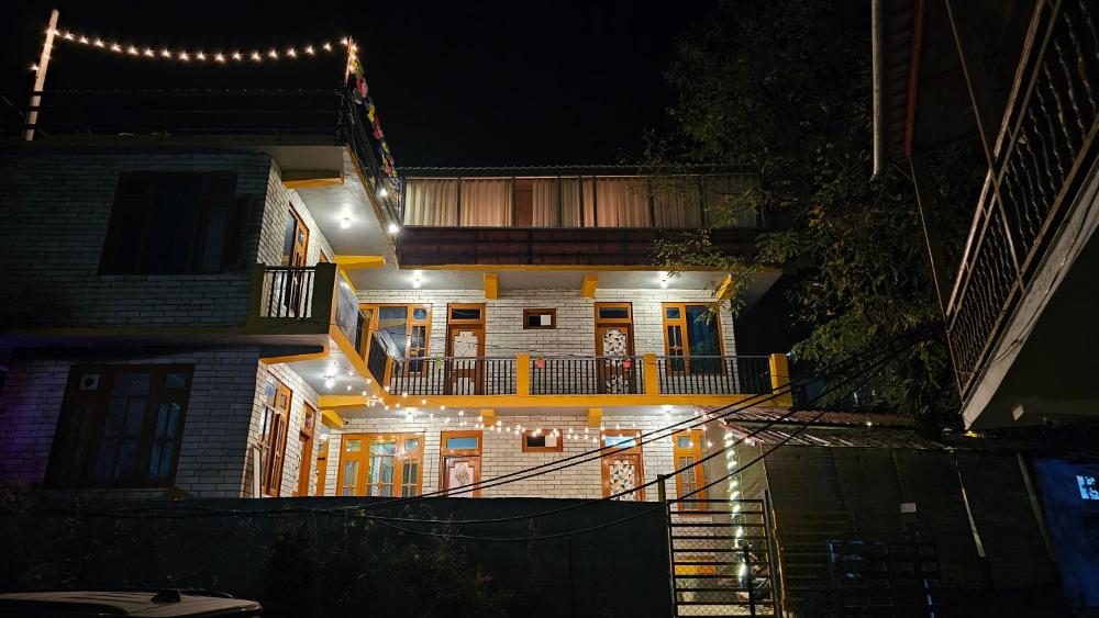 Nirvana by Oztel - Backpacker Hostel