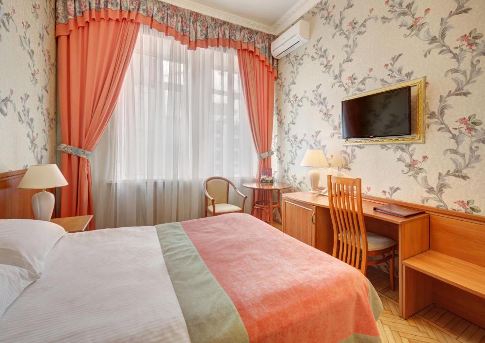 Room Image 4