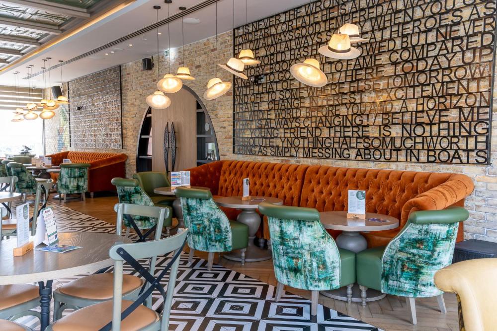 Premier Inn Dubai Barsha Heights