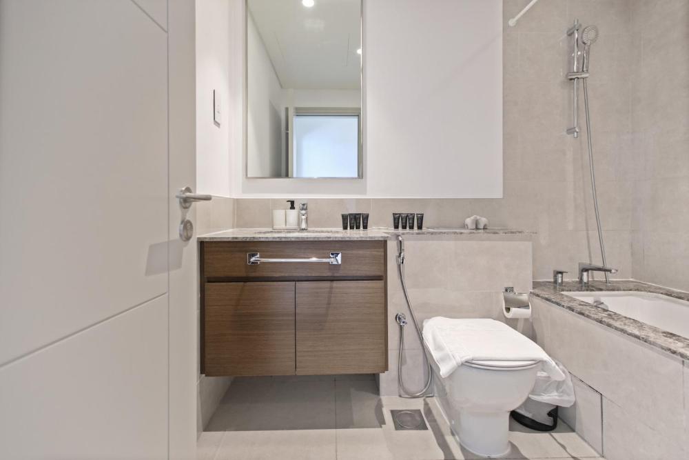 Luxury Stay at Forte Emaar - 5 Min Walk to Burj