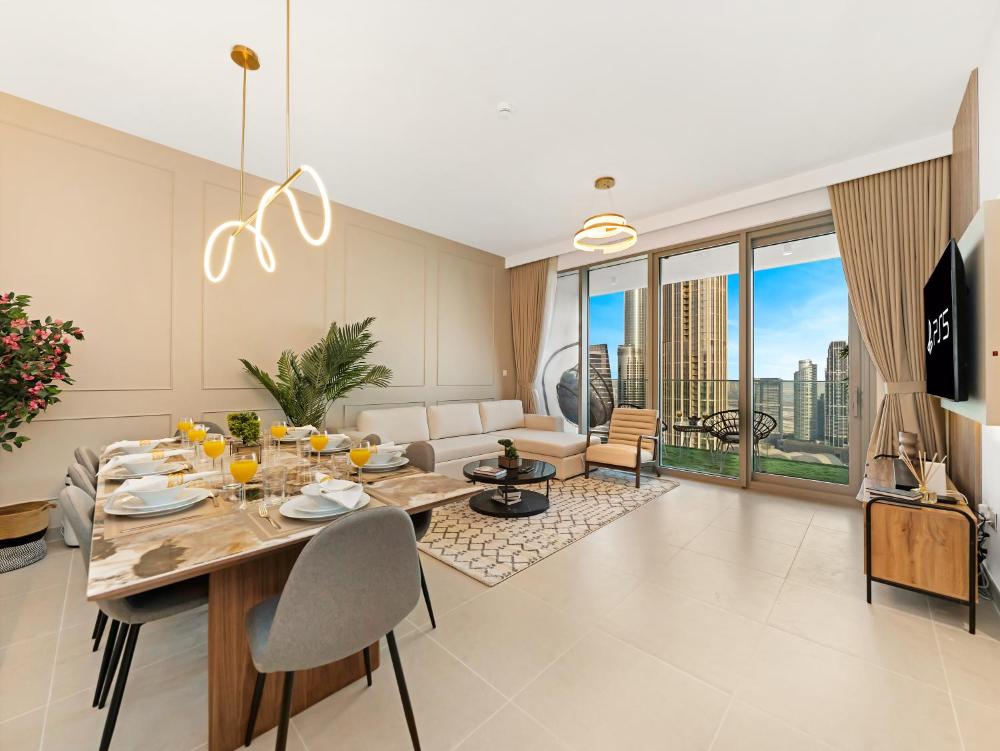 Panoramic Downtown & Fountain views from High Floors at Forte by Propigo
