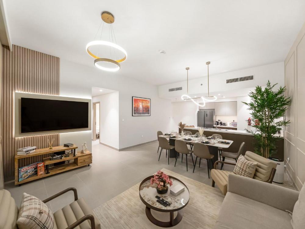 Panoramic Downtown & Fountain views from High Floors at Forte by Propigo