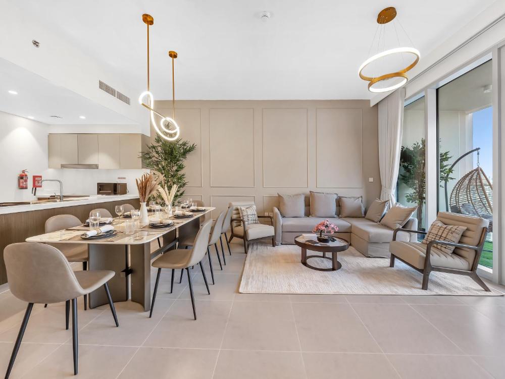 Panoramic Downtown & Fountain views from High Floors at Forte by Propigo