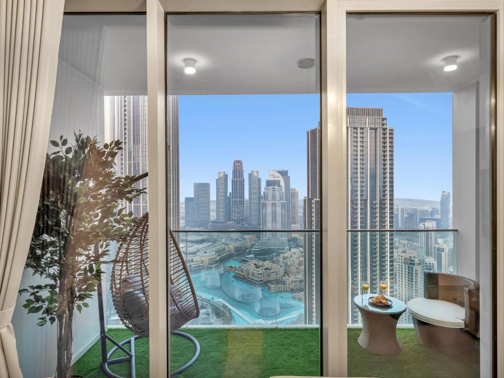 Panoramic Downtown & Fountain views from High Floors at Forte by Propigo
