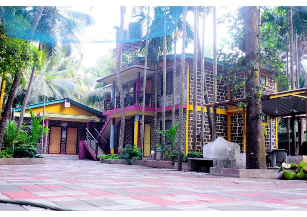 Belaku Farm House