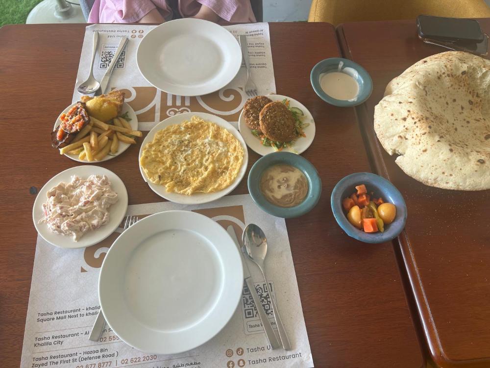 Pure zamzam Guest House At Al nahda Sharjah Dubai Border-FAMILY ONLY