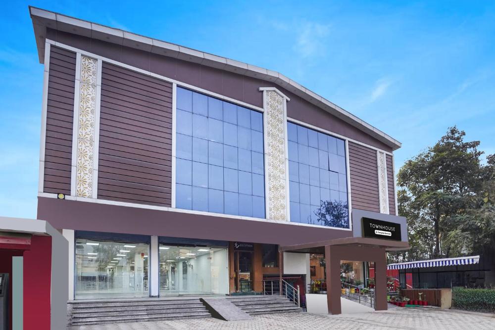 Super Townhouse Selaqui Chakrata Road