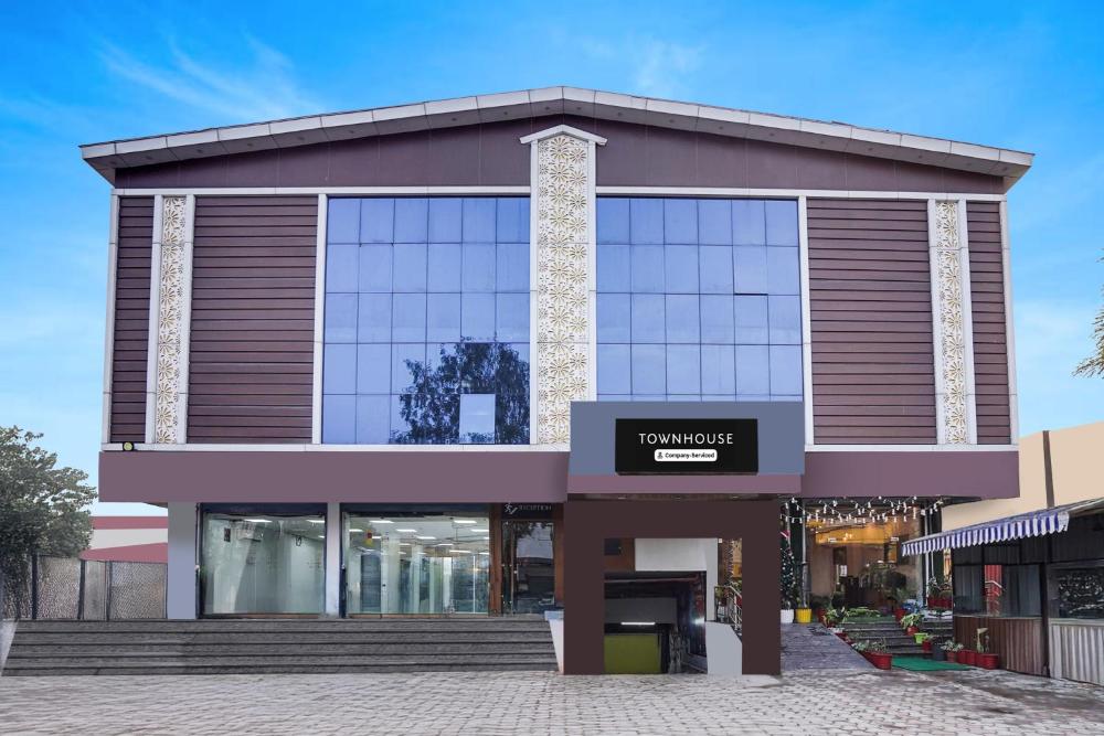Super Townhouse Selaqui Chakrata Road