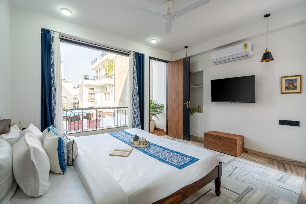 Alaya Stays Ramalaya - Room with balcony
