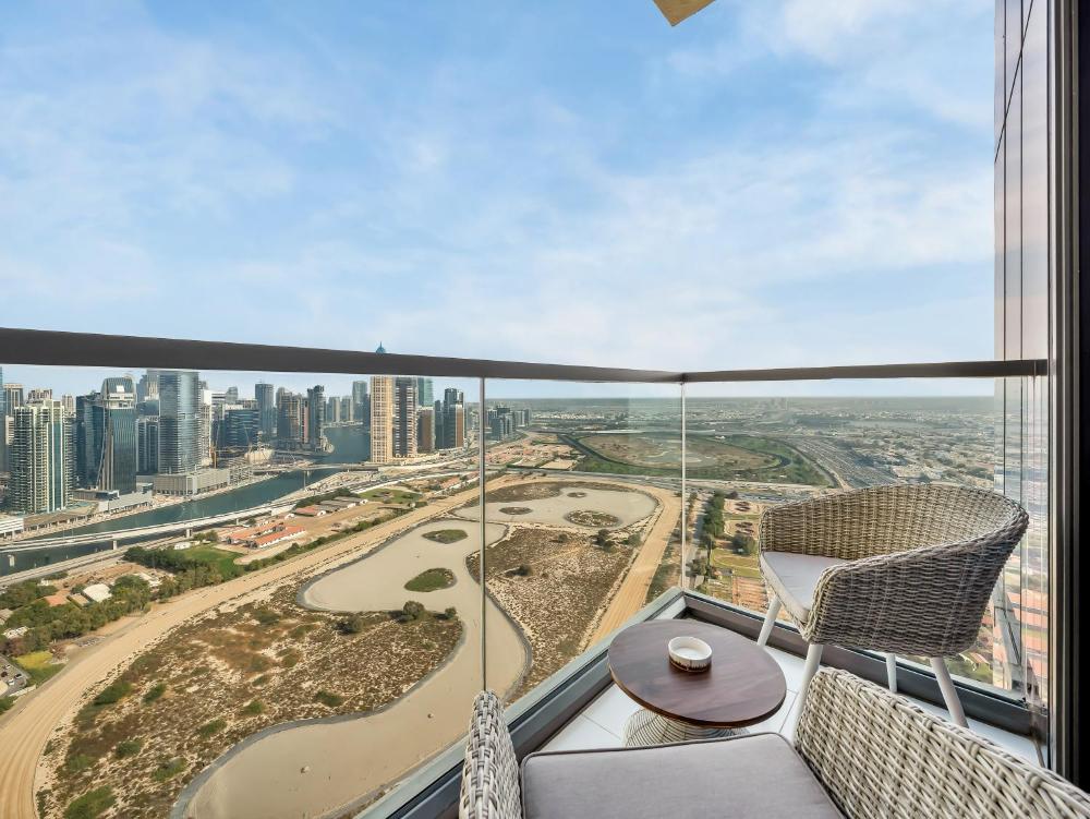 Lux Apartments in BusinessBay, Canal views, Great Location