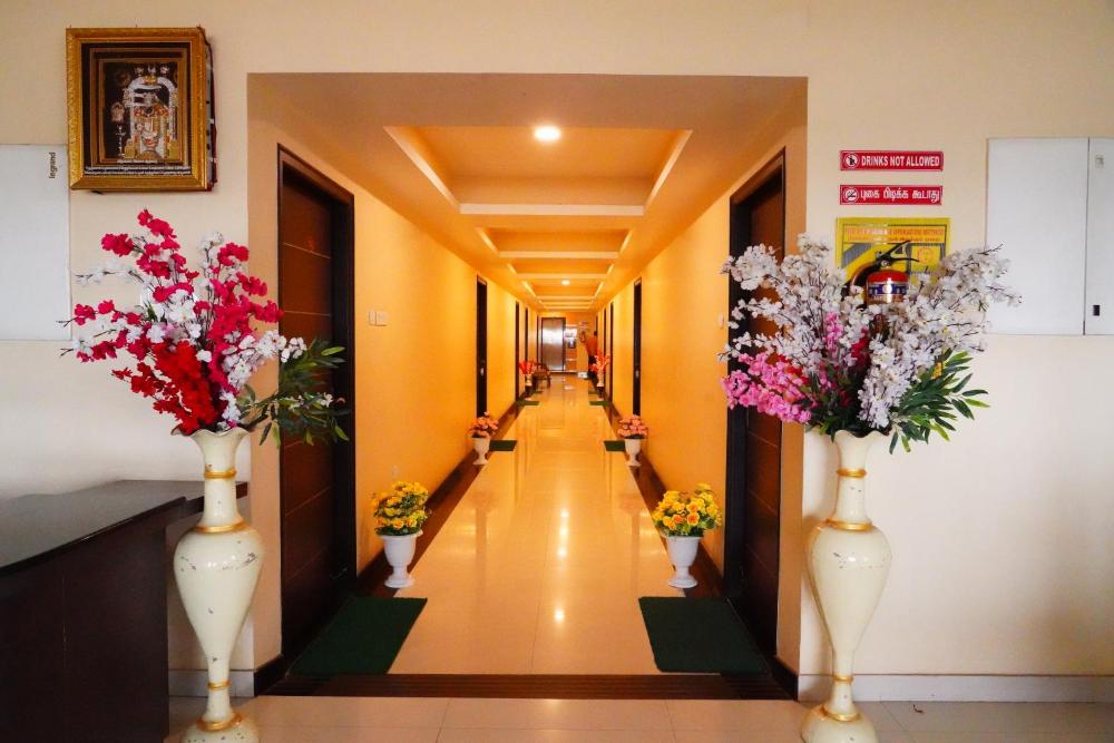 Vinayagam Residency