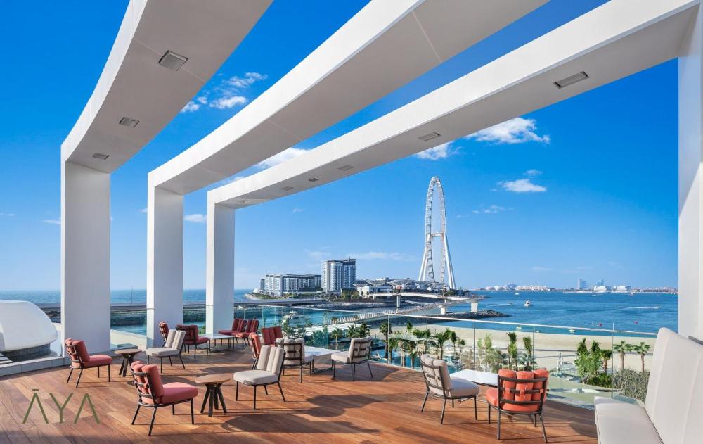 Jumeirah Gate Tower 1 - Stylish Apartment with Pool & City Views By AYA Boutique