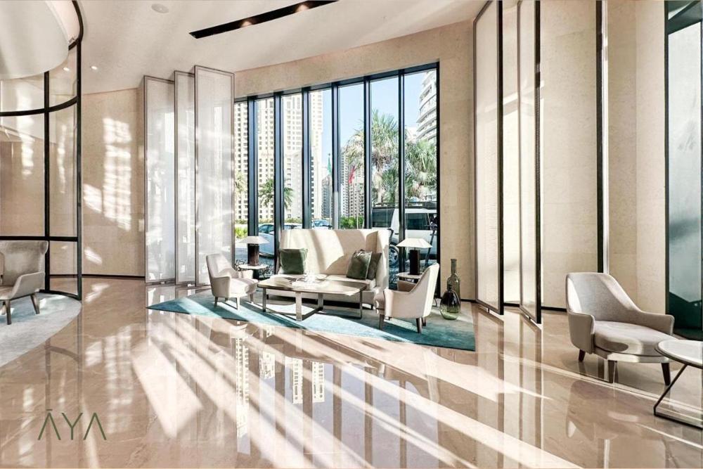 Jumeirah Gate Tower 1 - Stylish Apartment with Pool & City Views By AYA Boutique